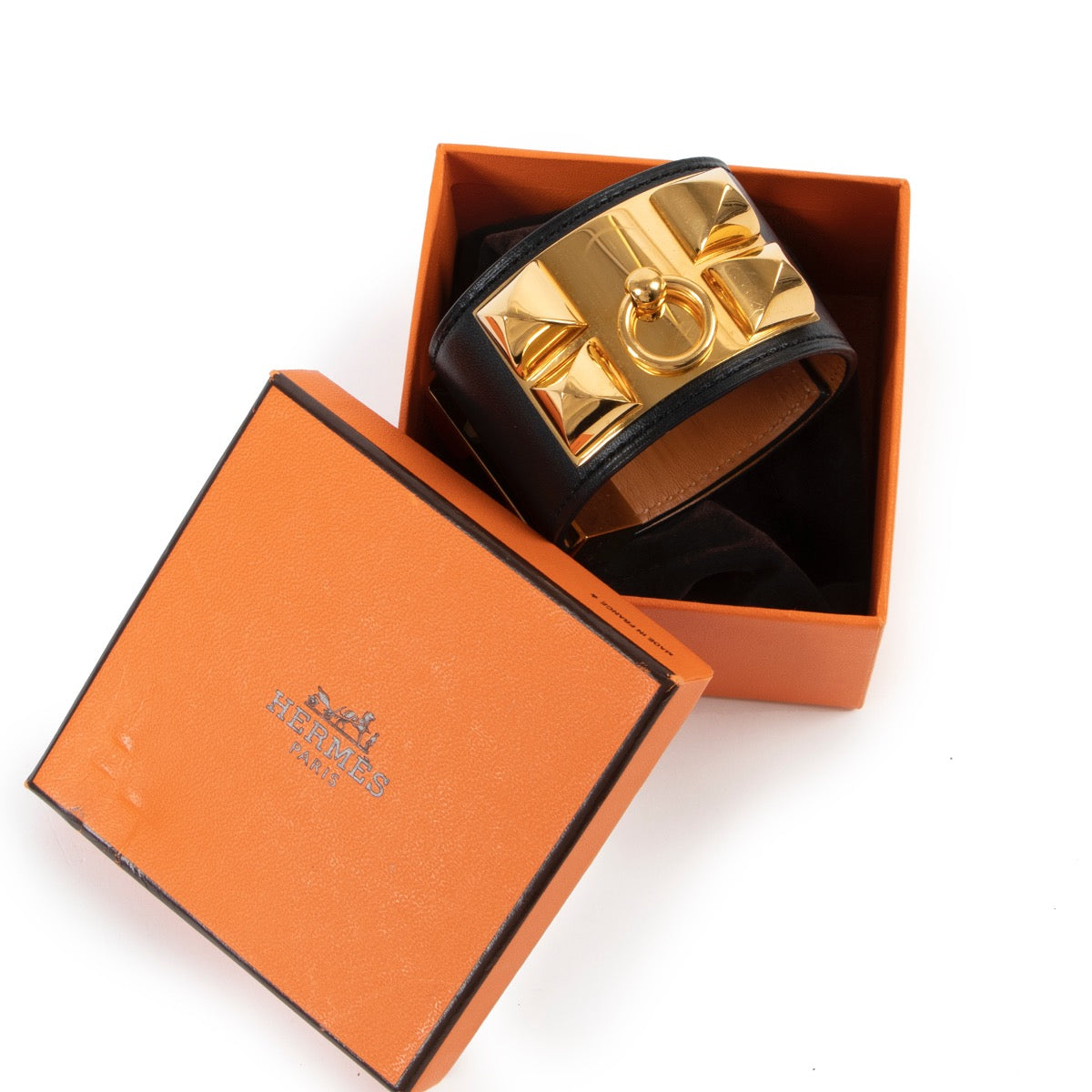 Shop safe online at Labellov in Antwerp this 100% authentic second hand Hermès Black Collier De Chien Bracelet