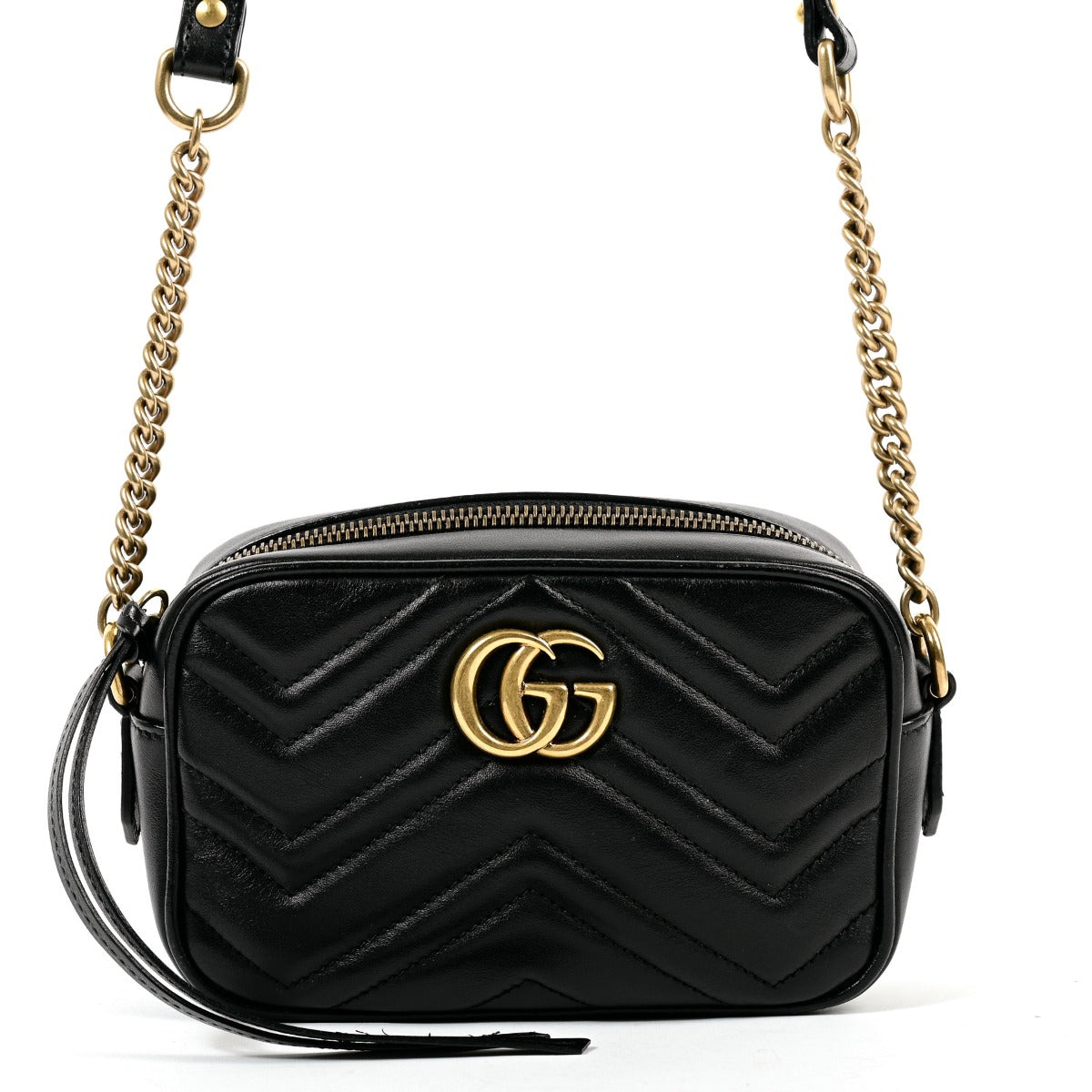 Buy an authentic second-hand Gucci GG Marmont Mini Bag in very good condition at Labellov Antwerp.