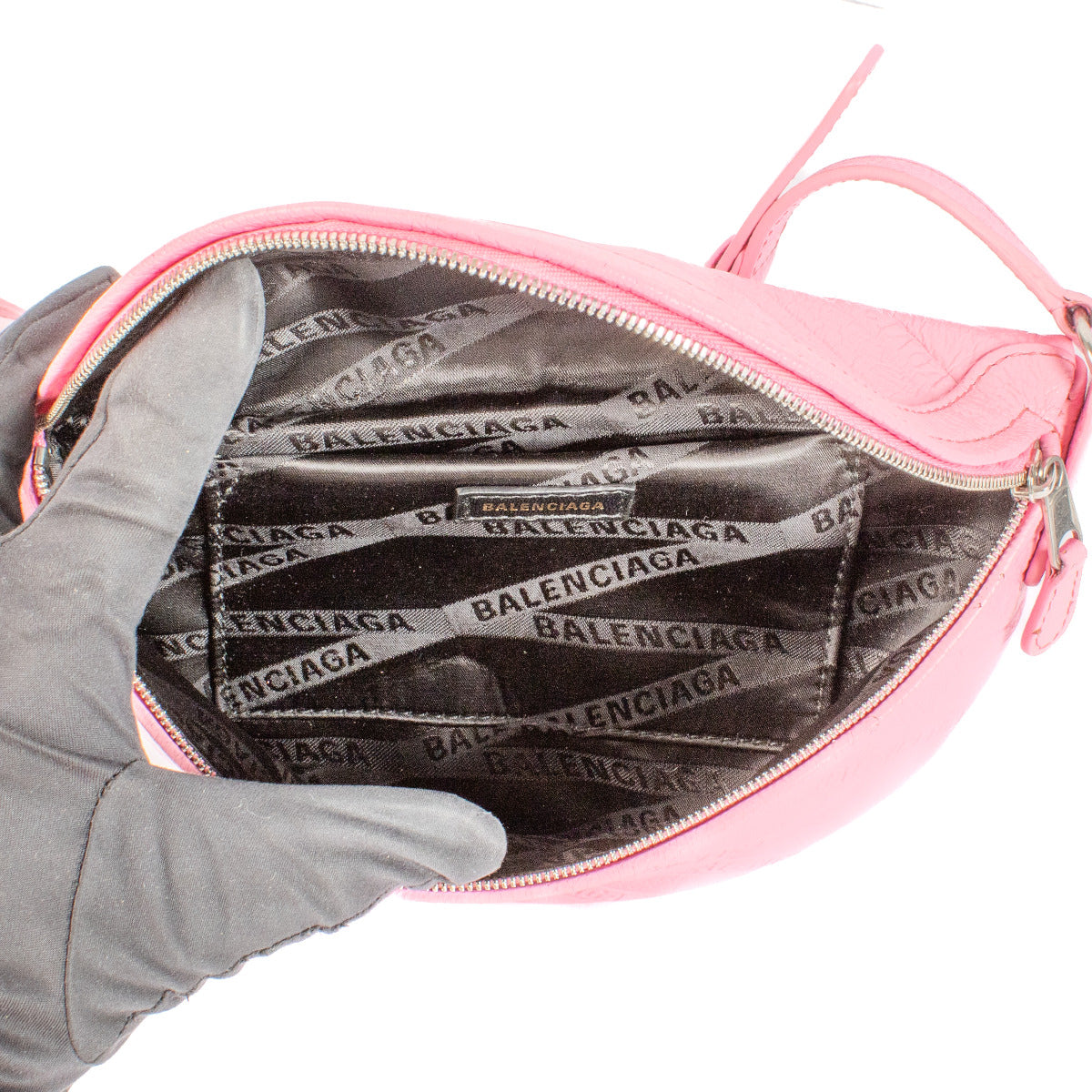 Balenciaga Glanzend Geitenleer All Over Logo In Reliëf Roze Crossbody Heuptas