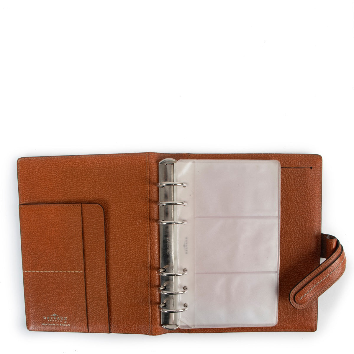 Shop now your favorite 100% authentic Delvaux accessories, at Labellov.