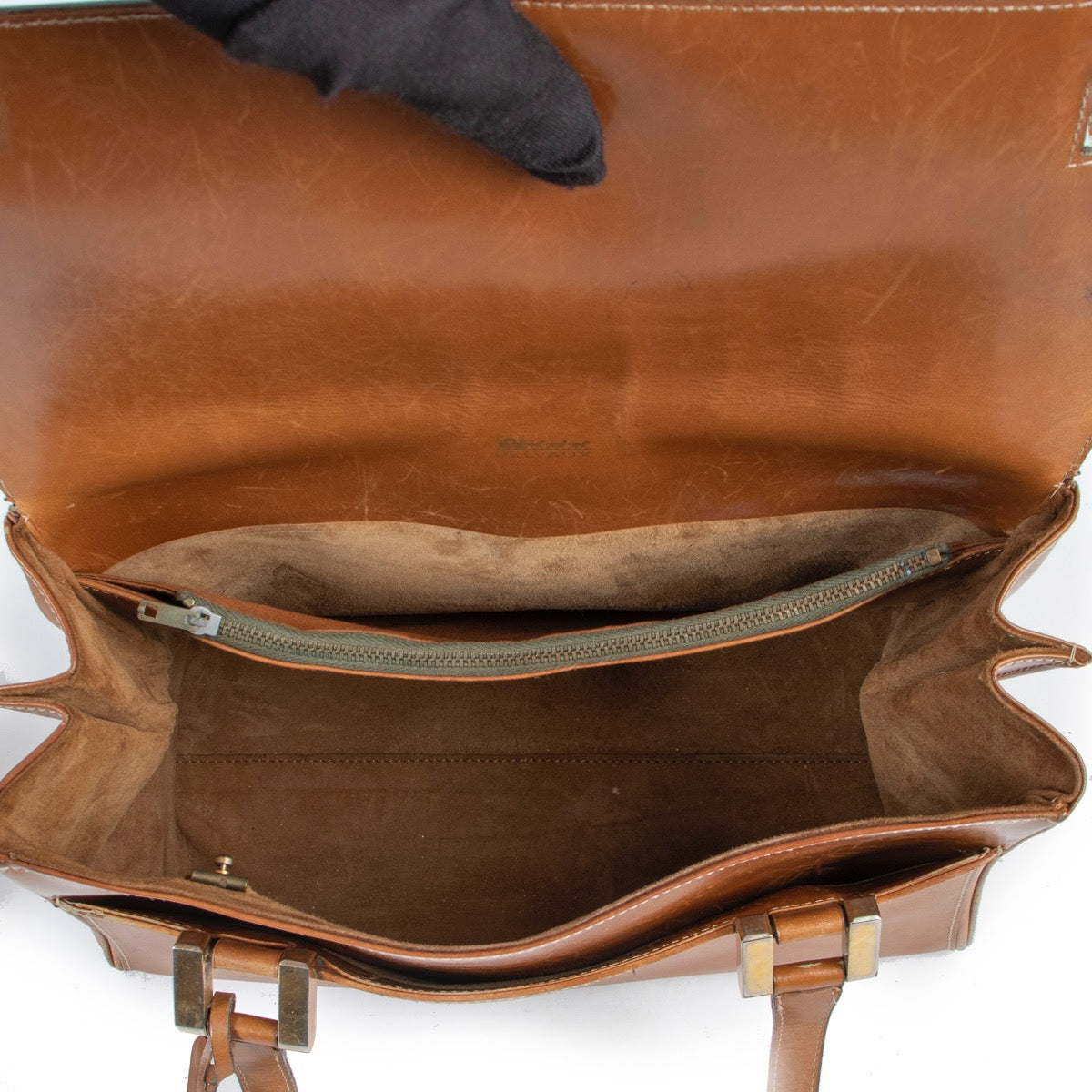 Shop safe online 100% authentic second hand Delvaux Cognac Shoulder Bag in good preloved condition at Labellov in Antwerp.