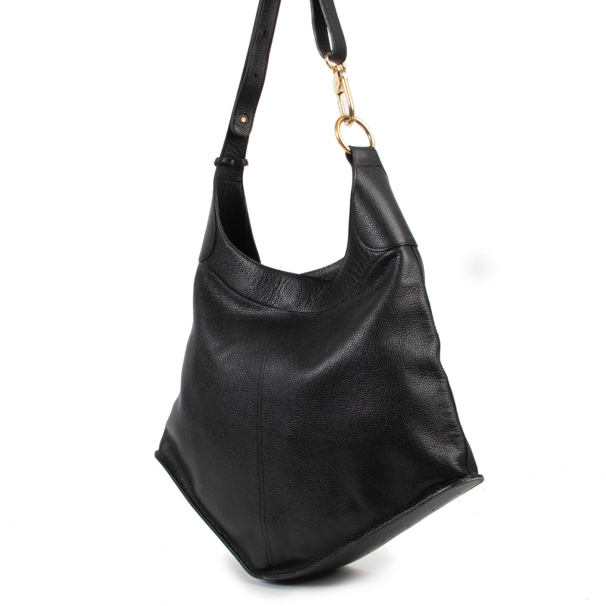 Get this Delvaux Black Satan Shoulder Bag at Labellov now online or in store for a reasonable price and in good condition