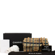 Chanel 19A Gold Tweed Mini Classic Bag aan de beste prijs bij Labellov tweedehands luxe