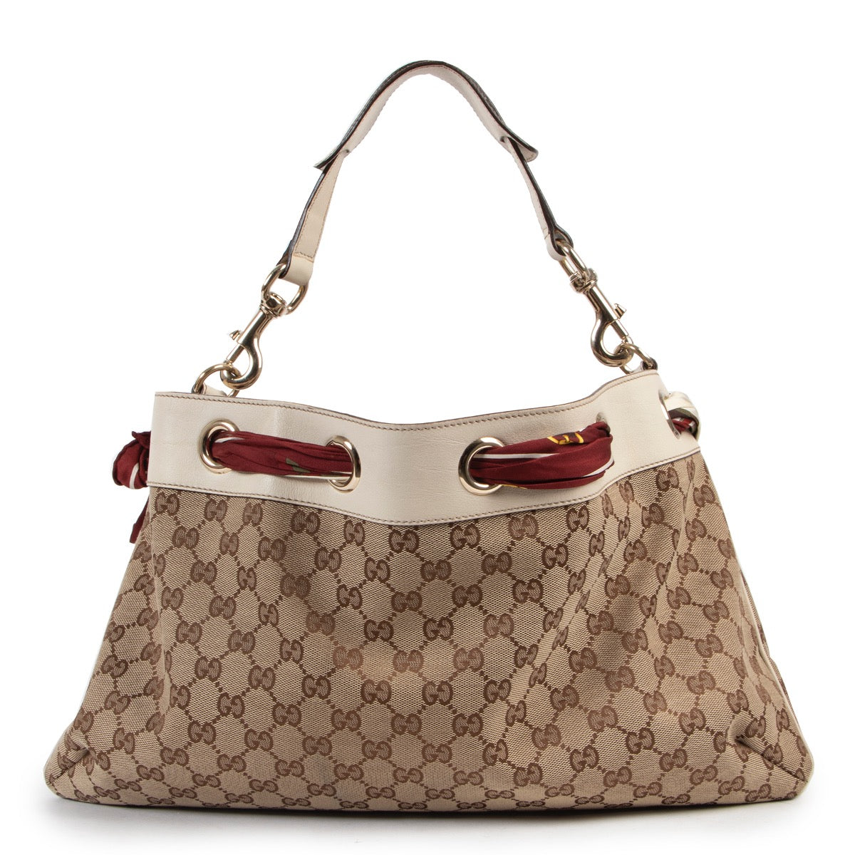 Shop safe online 100% authentic second hand Gucci Monogram Silk Scarf Positano Shoulder Bag in very good condition at the right price at labellov in Antwerp.