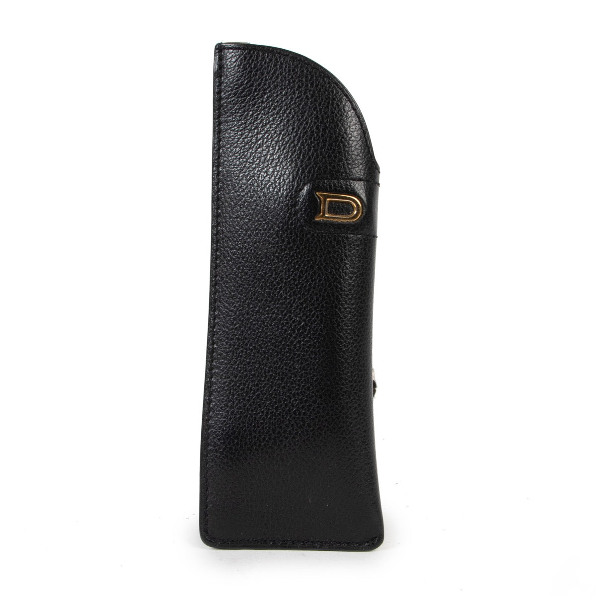 Get this Delvaux Black Glasses Case now at Labellov online or in the showroom at Antwerp