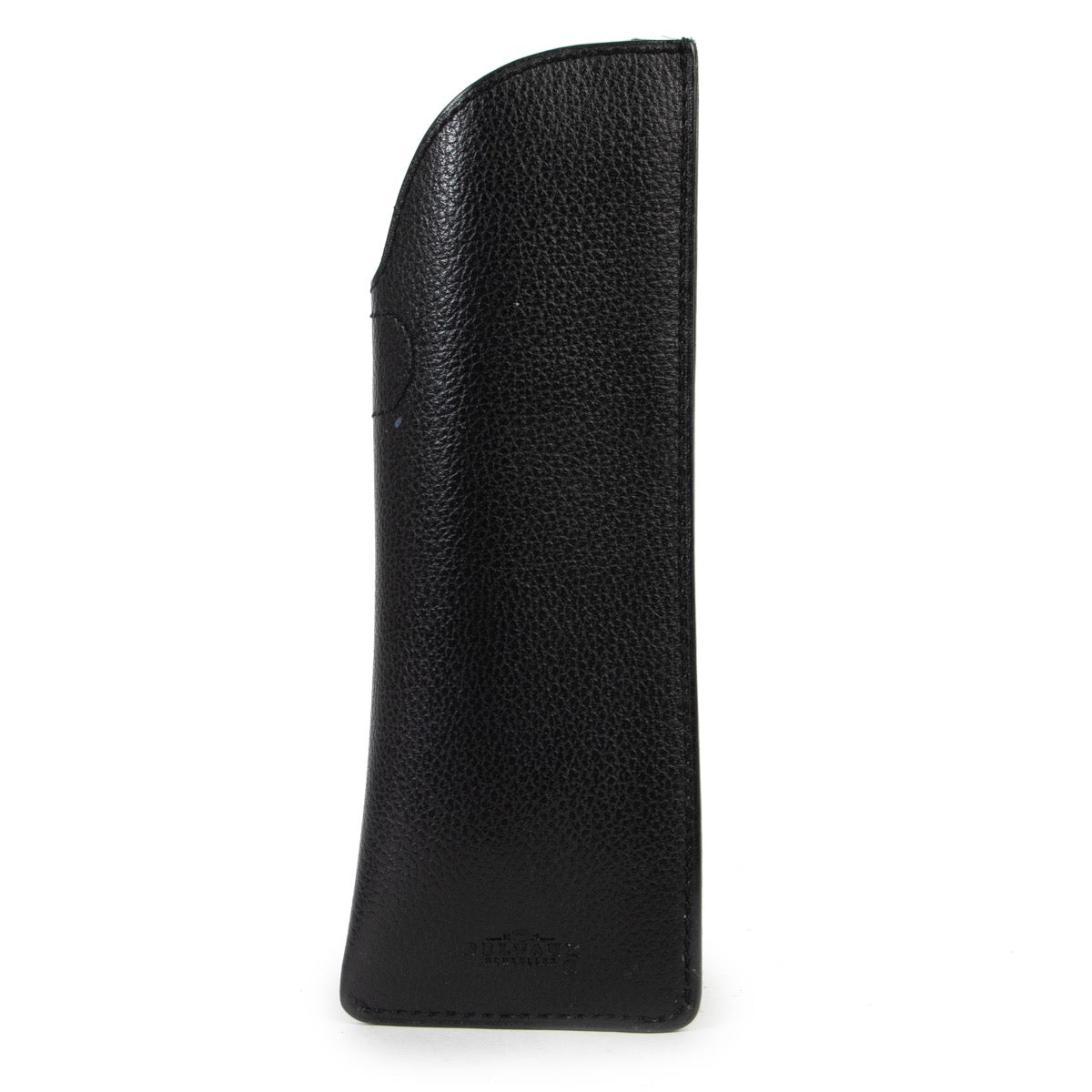 Get this Delvaux Black Glasses Case now at Labellov online or in the showroom at Antwerp