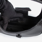 Shop safe online 100% authentic second hand Loewe Black Leather Shoulder Bag in very good condition at the right price at Labellov in Antwerp.