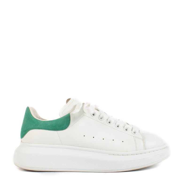 Shop 100% authentic Alexander McQueen White/green sneaker - size 40 at Labellov.com.