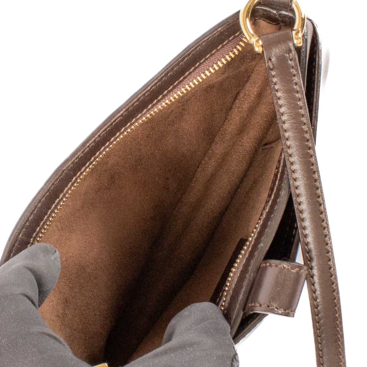 shop 100% authentic second hand Celine Brown Smooth Calfskin Vintage Triomphe Clip Baguette Bag on Labellov.com