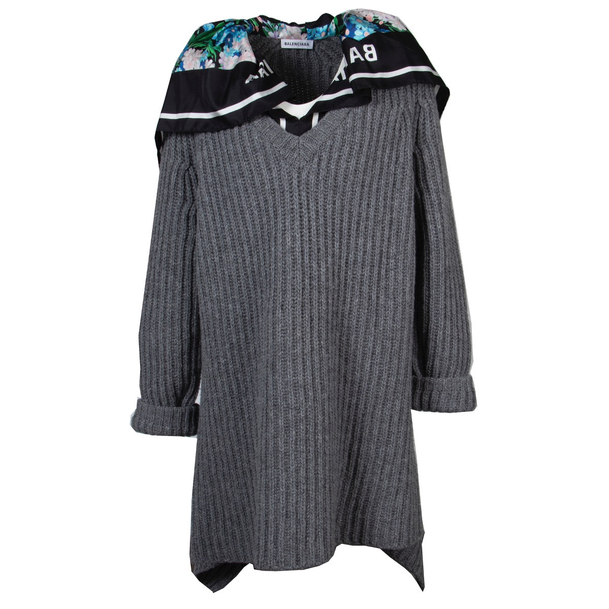 Shop safe online 100% authentic second hand Balenciaga Grey Knitted Scarf Sweater - Size 36 in very good condition at Labellov in Antwerp.