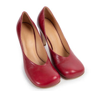 Shop safe online 100% authentic second hand Bottega Veneta Bloc Red Pumps - Size 38 at Labellov in Antwerp.