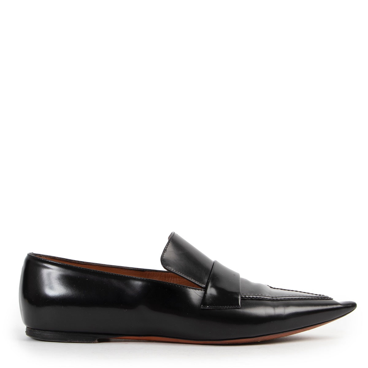 Shop safe online 100% authentic second hand Celine Black Flats - Size 37 in very good condition at Labellov in Antwerp.
