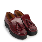 Shop safe online 100% authentic second hand Celine Burgundy Patent Leather Flats - Size 38 at Labellov in Antwerp.