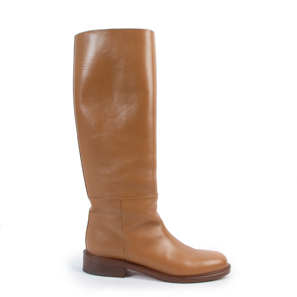 Shop safe online 100% authentic second hand Celine Cognac Boots - Size 39 in very good condition at the right price at Labellov in Antwerp.