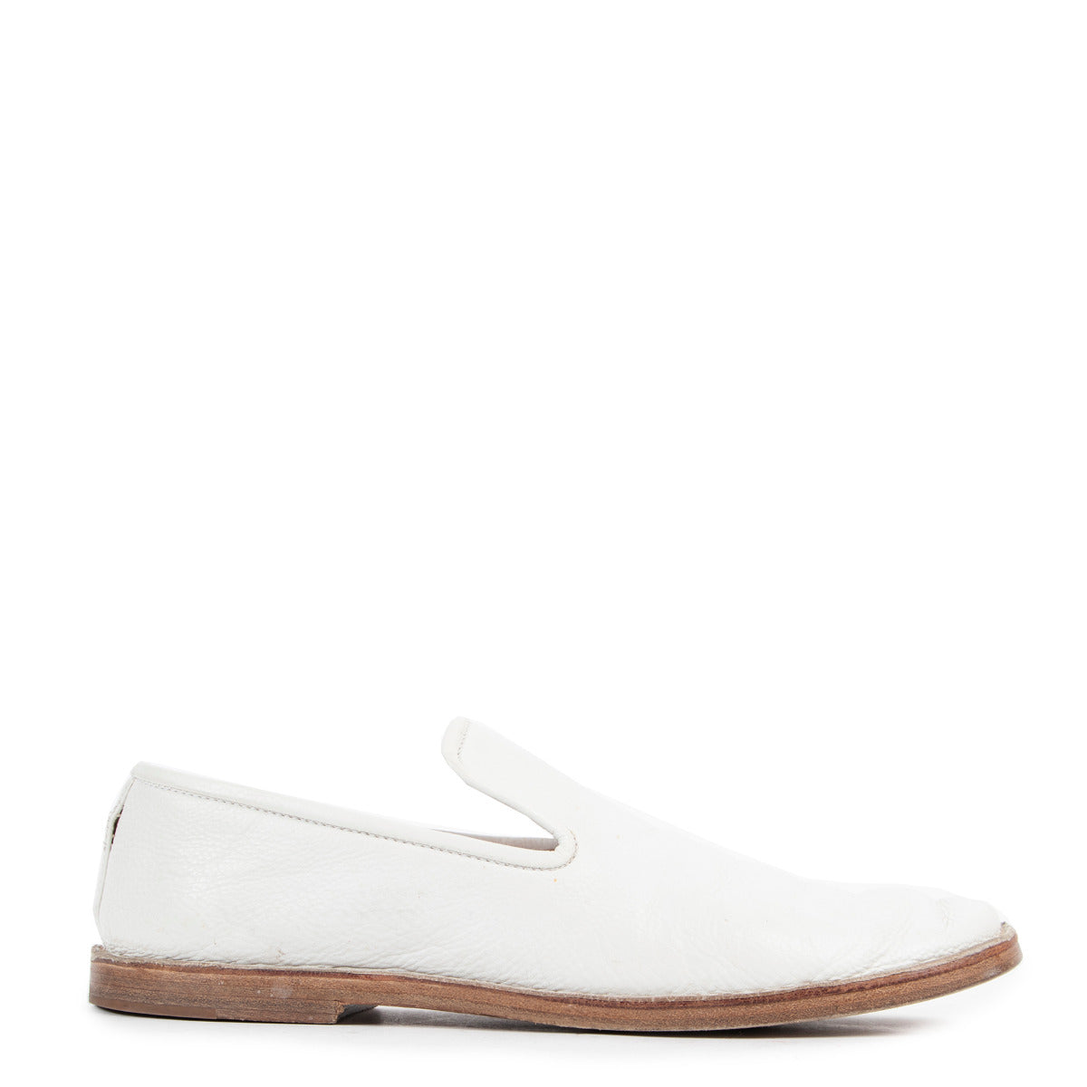 Celine White Flats for the best price at Labellov secondhand luxury