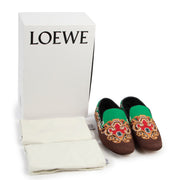 Shop safe online at Labellov in Antwerp these 100% authentic second hand Loewe Brown and Green Woven Flats
