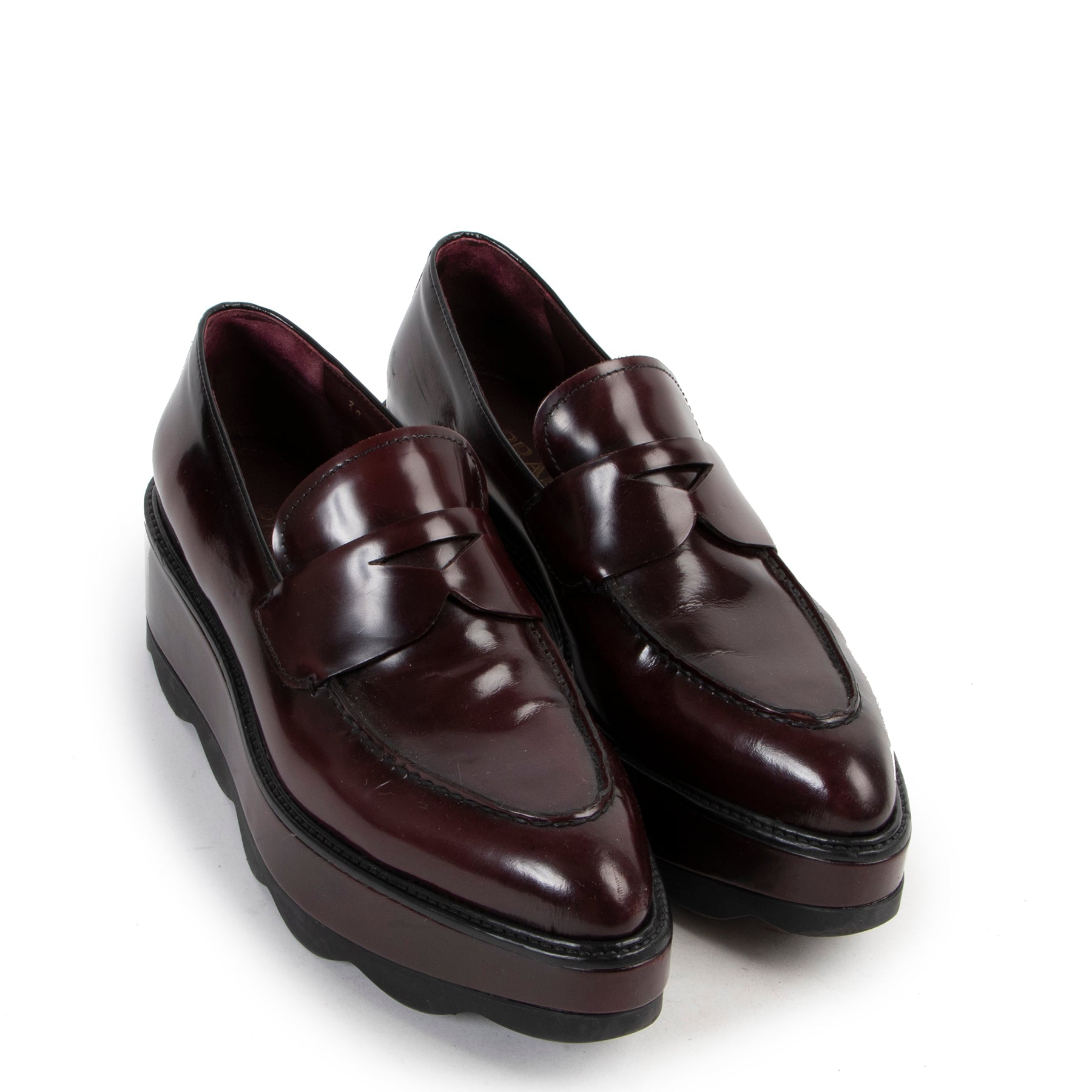 Shop safe online at Labellov in Antwerp 100% authentic second hand Prada Burgundy Flatform Flats - Size 38 in very good condition