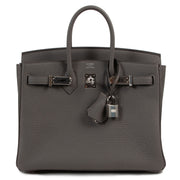 Shop safe online 100% authentic second hand 100% authentic Hermès Birkin 25 Togo Gris Etain PHW in brand new condition at Labellov in Antwerp.