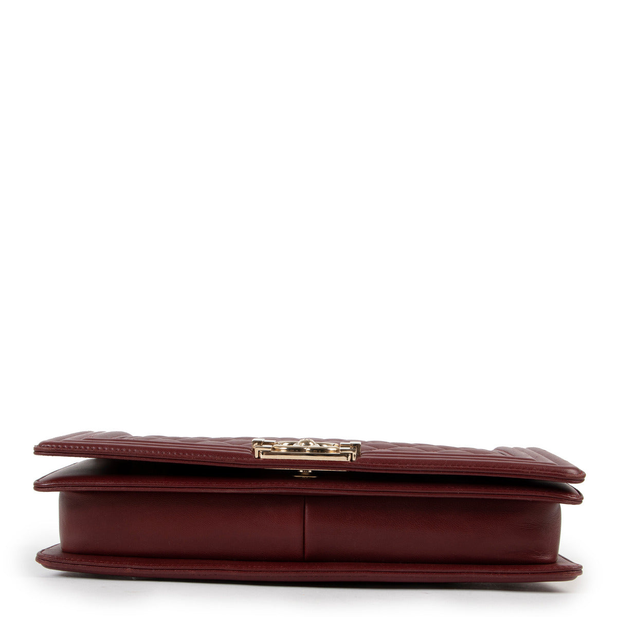 Pochette Boy Chanel en cuir de veau bordeaux