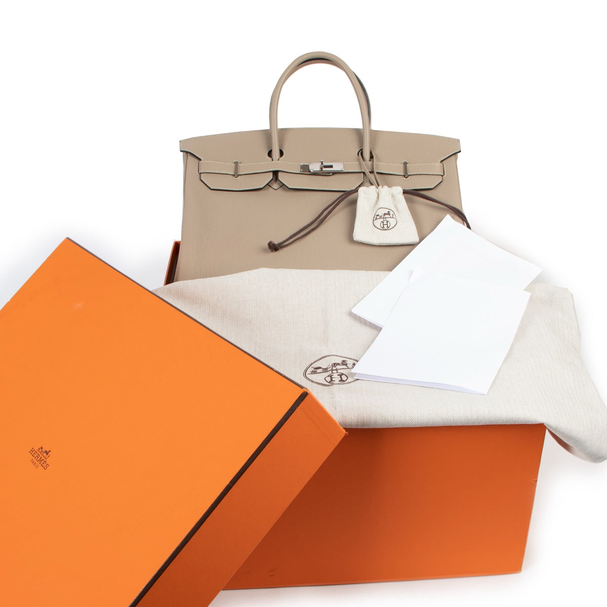 Buy second hand luxury designer handbag Hermès Birkin at Labellov