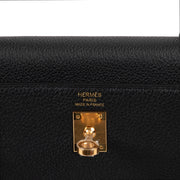 Shop safe online at Labellov in Antwerp this 100% authentic second hand Hermès Kelly 25 Retourne Noir Togo GHW
