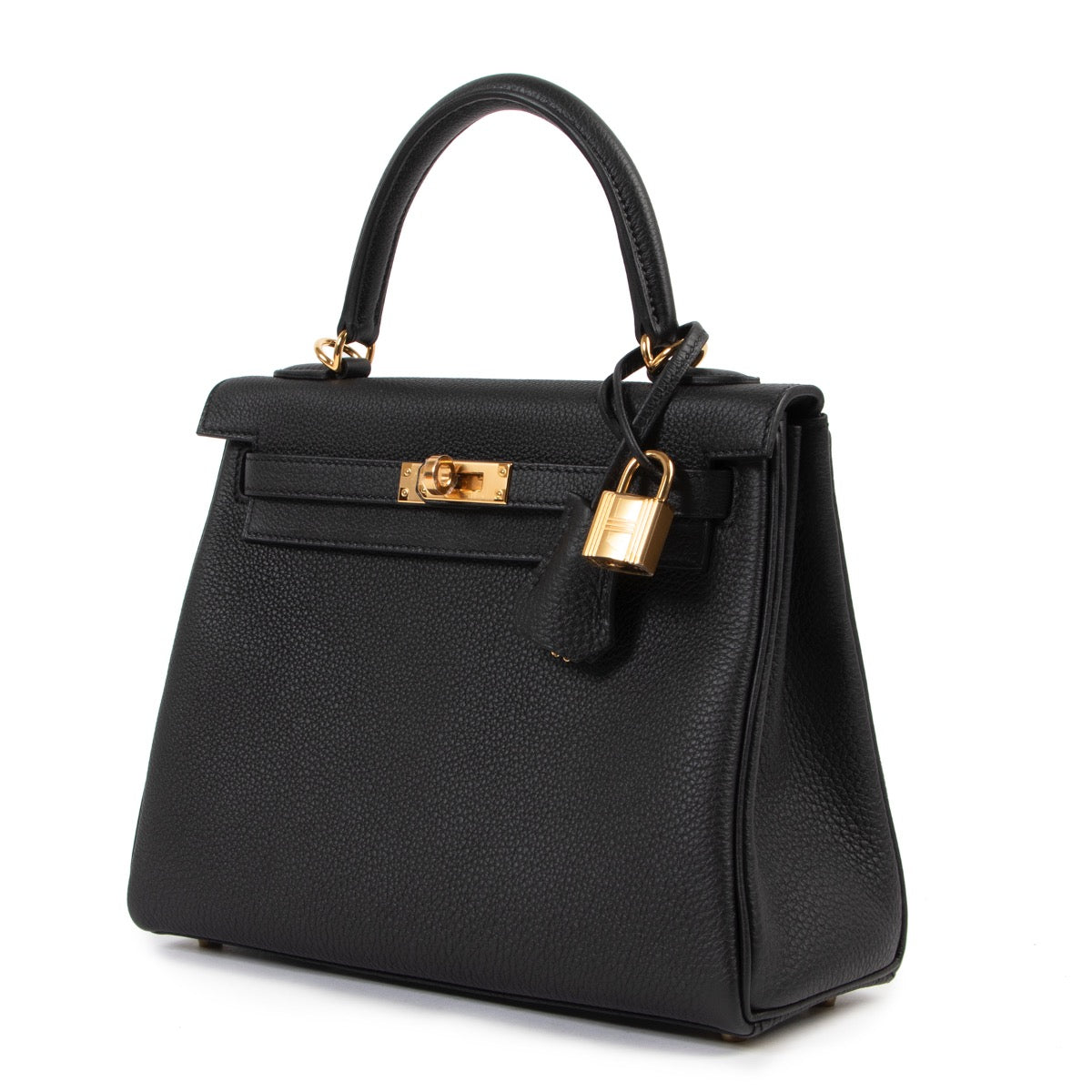 Shop safe online at Labellov in Antwerp this 100% authentic second hand Hermès Kelly 25 Retourne Noir Togo GHW