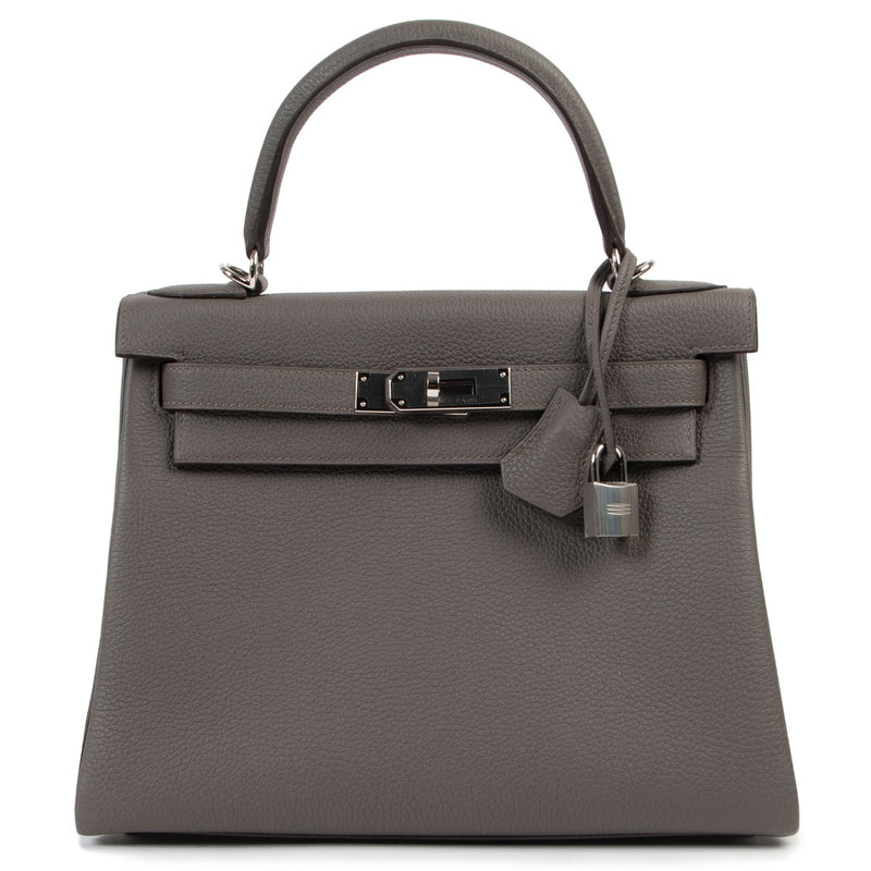 Shop safe online at Labellov in Antwerp this 100% authentic brand new Hermès Kelly 28 Gris Etain Togo PHW