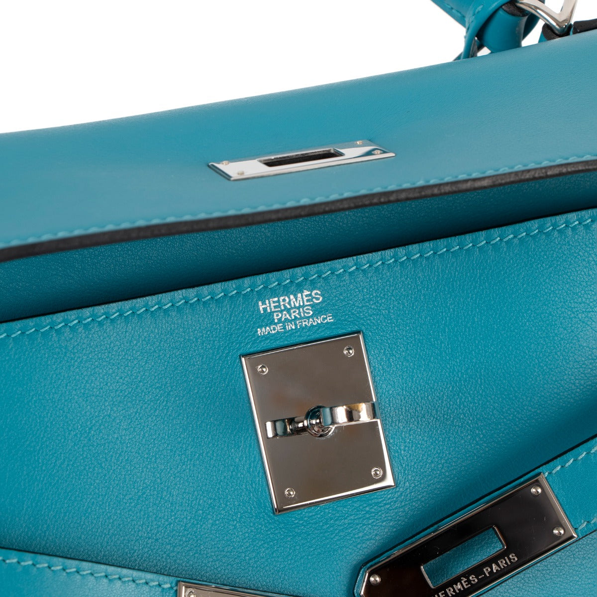Authentic second hand Hermès Kelly 32 Retourne Bleu Jean Swift Palladium Hardware at Labellov.com