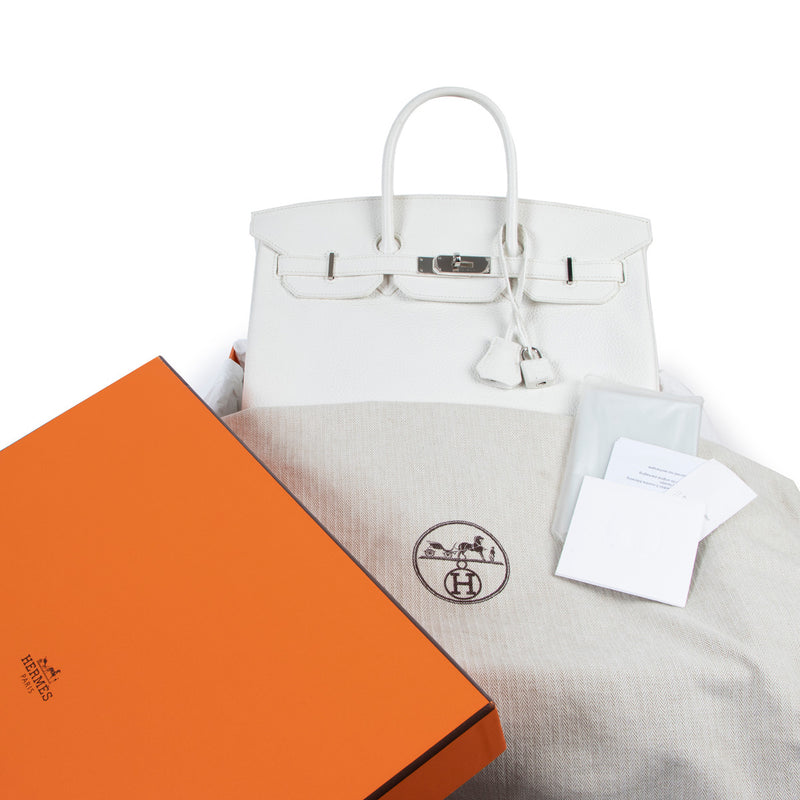 Hermès Birkin 35 White Taurillon Clemence PHW aan de beste prijs bij Labellov tweedehands luxe in Antwerpen.