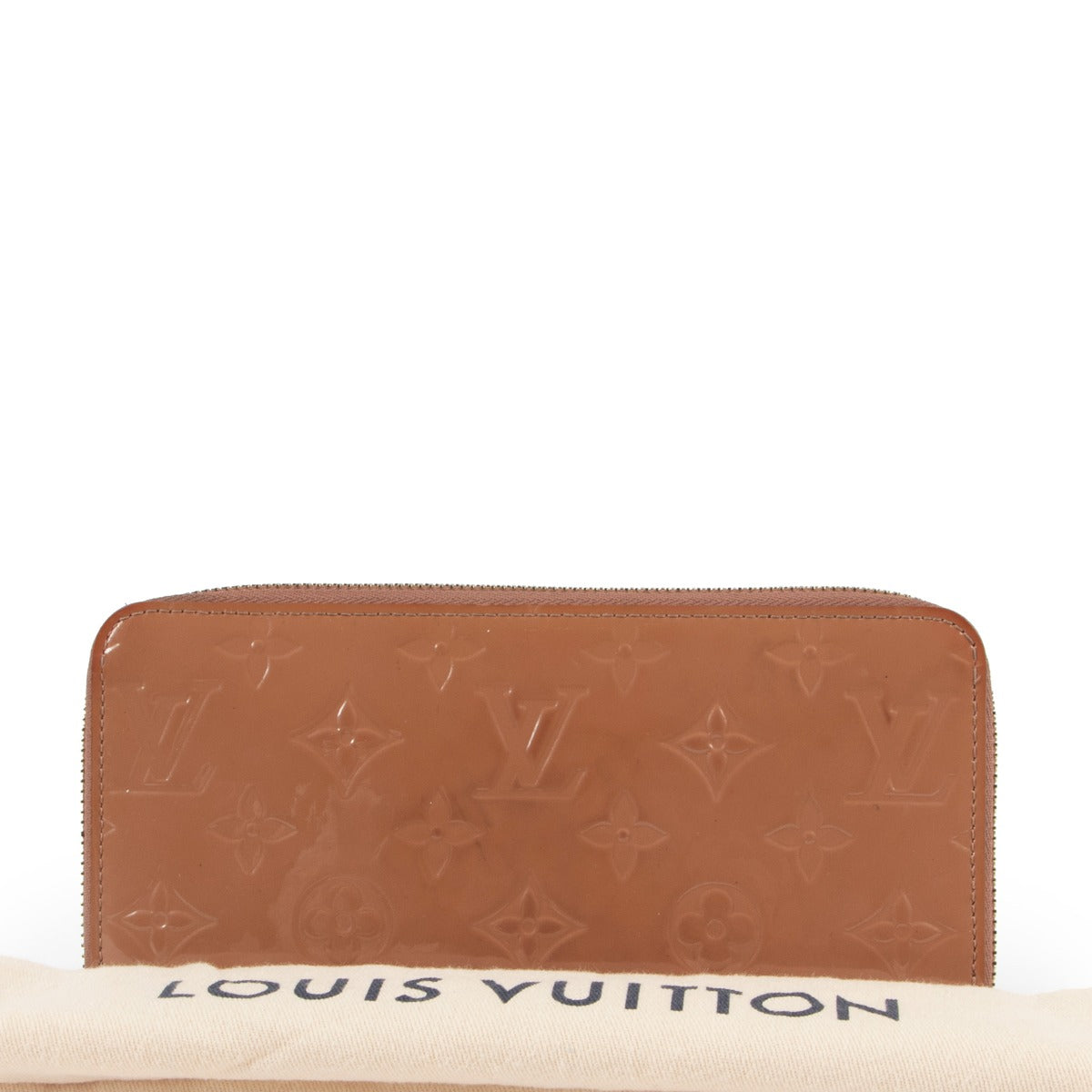 Buy this elegant Louis Vuitton wallet here safely!