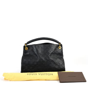 Shop safe online at Labellov in Antwerp this 100% authentic Louis Vuitton Artsy MM Black Monogram Empreinte Leather
