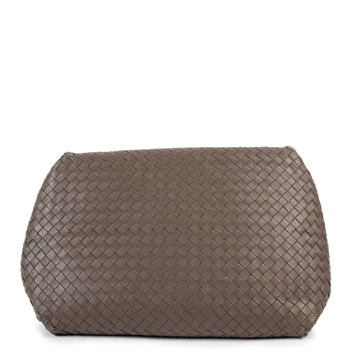 Bottega Veneta Intrecciato Taupe Shopper for the best price at Labellov second hand luxury in Antwerp. Koop en verkoop uw authentieke designer handtassen aan de beste prijs bij Labellov tweedehands luxe.