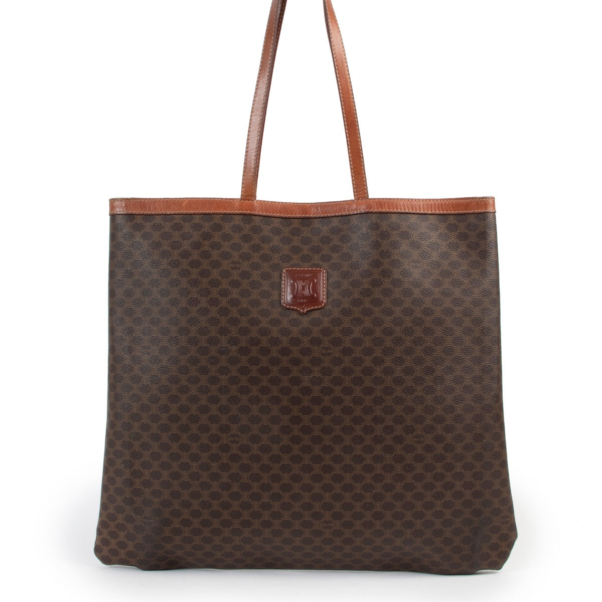 Buy an 100 authentic second hand Celine Triomphe monogram tote bag at Labellov