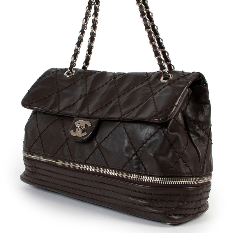 shop online authentic second hand luxury designer Chanel Black Ultimate Stitch Expandable Zipper Flap Bag at Labellov