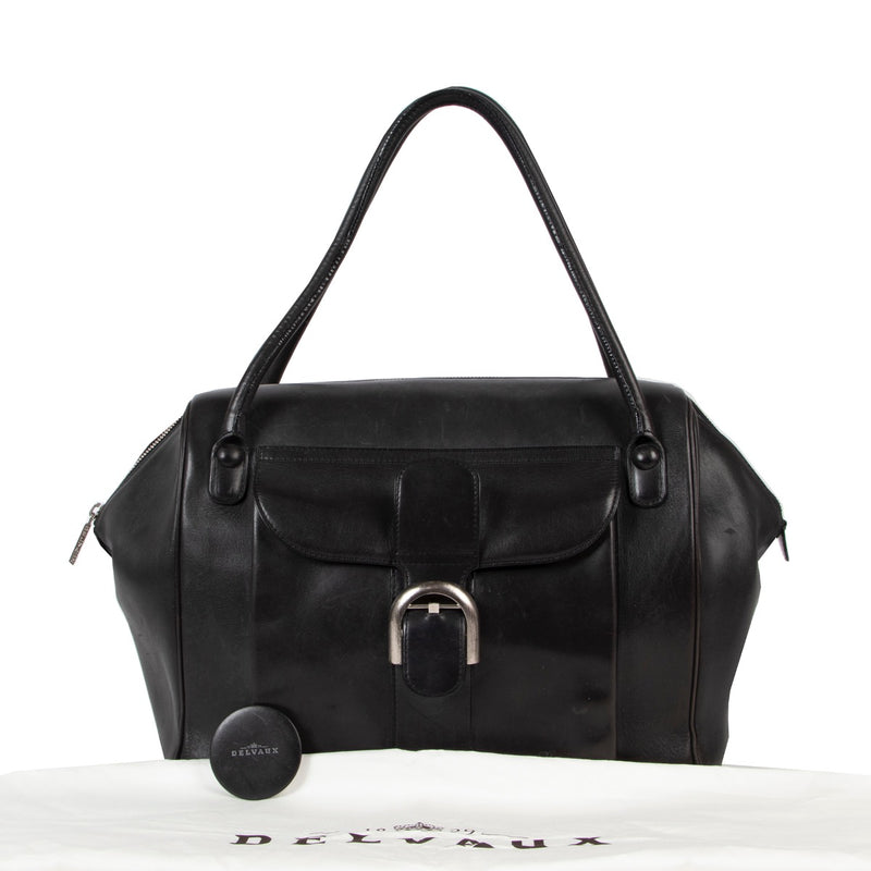 Buy online an authentic second hand Delvaux Brillant 12H Black Bridon Bag in preloved condition at Labellov in Antwerp.