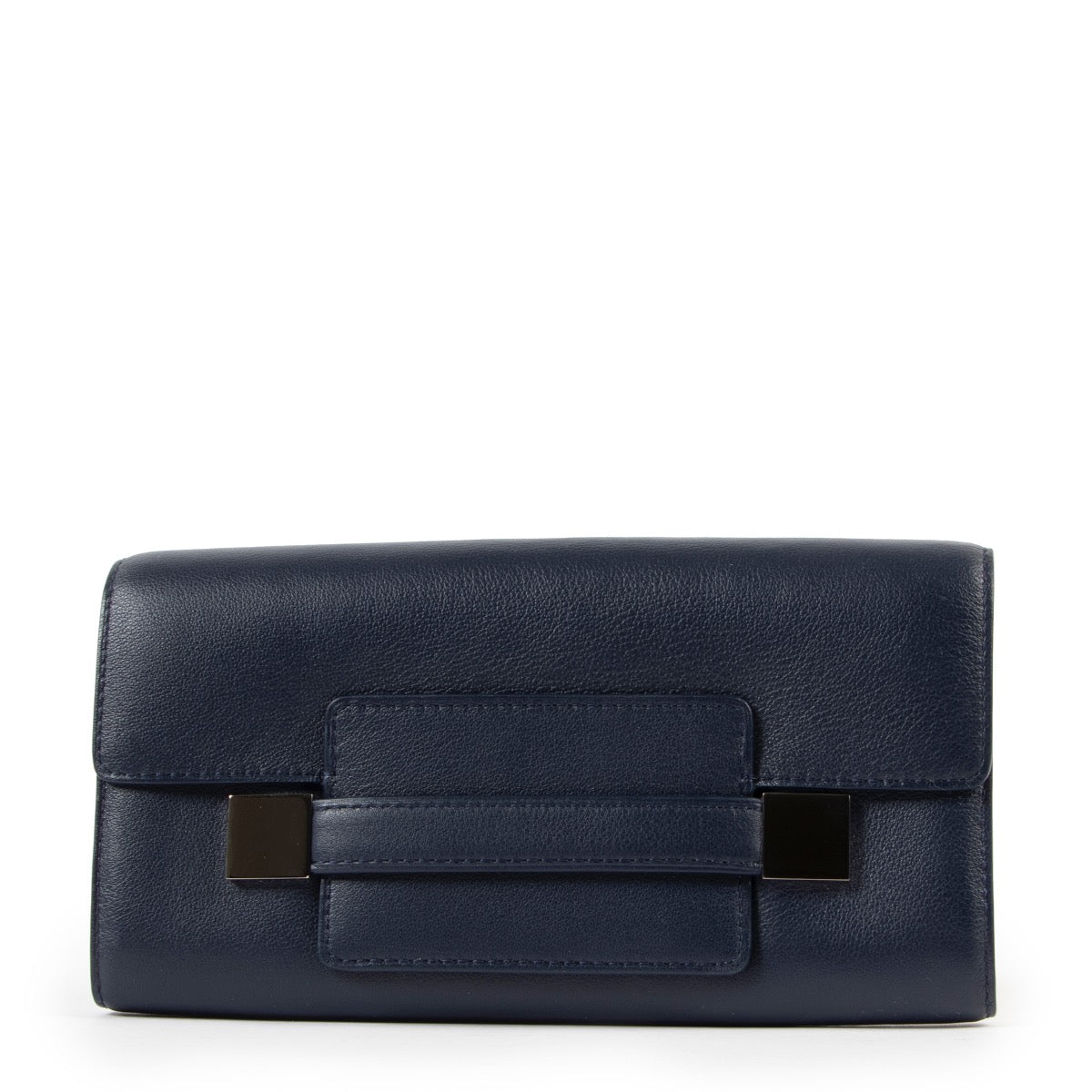 Shop and sell authentic second hand Delvaux Madame Navy Long Wallet at Labellov for the best price