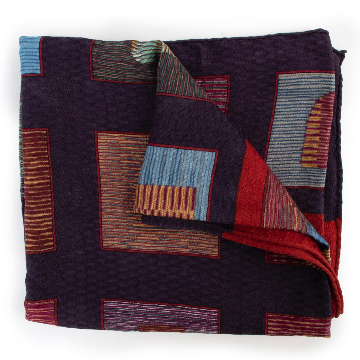 Shop safe online at Labellov in Antwerp this 100% authentic second hand Delvaux Multicolor Scarf
