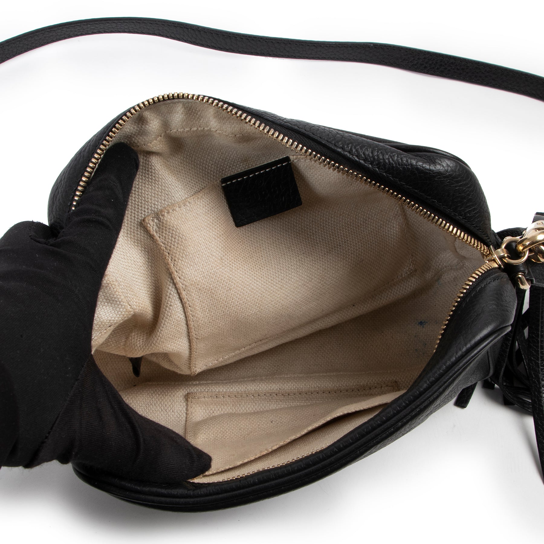 shop and sell authentic second hand designer Gucci Black Soho Disco Crossbody Bag at Labellov for the best price