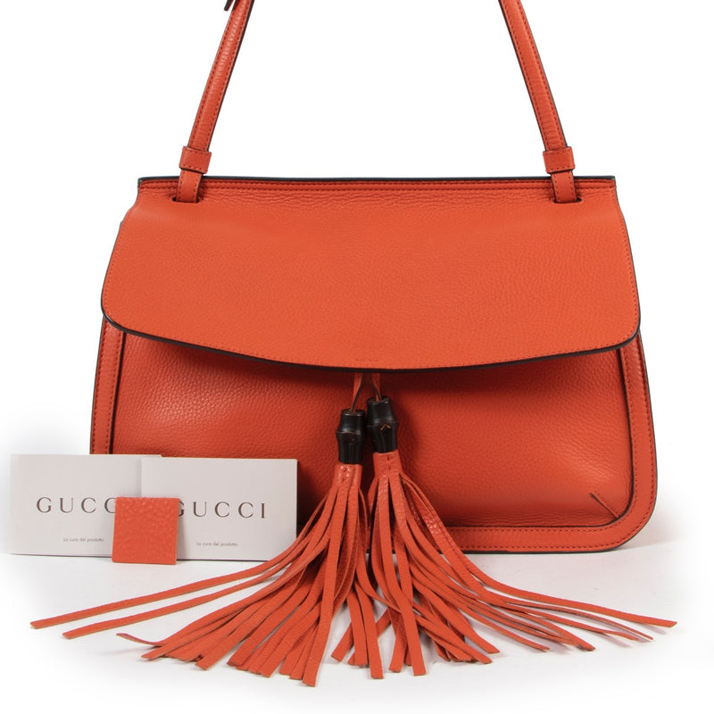 Shop safe online at Labellov in Antwerp this 100% authentic second hand Gucci Orange Bamboo Daily Shoulder Bag