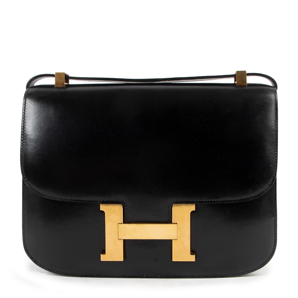 authentic second hand Hermès Constance 23 in Box Calf at Labellov.com