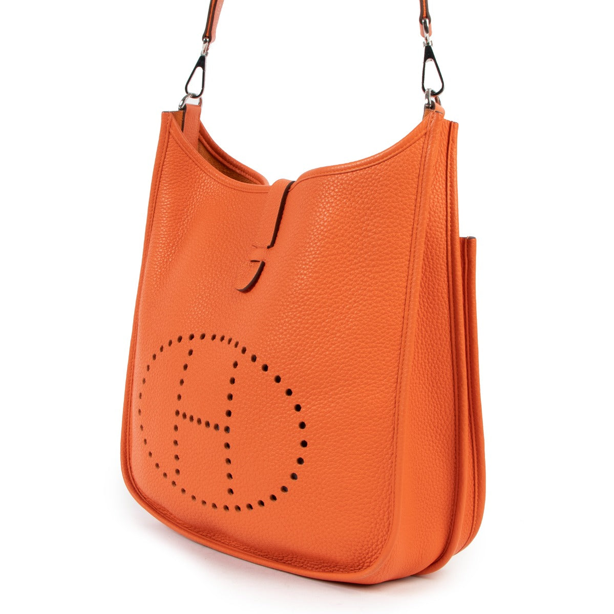 second hand authentic Hermès Evelyne III 33 Feu Taurillon Clemence at labellov.com