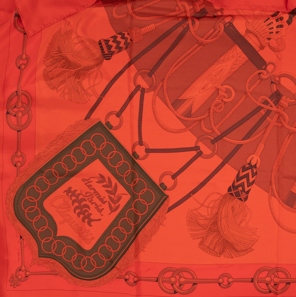 Hermès scarf in good condition