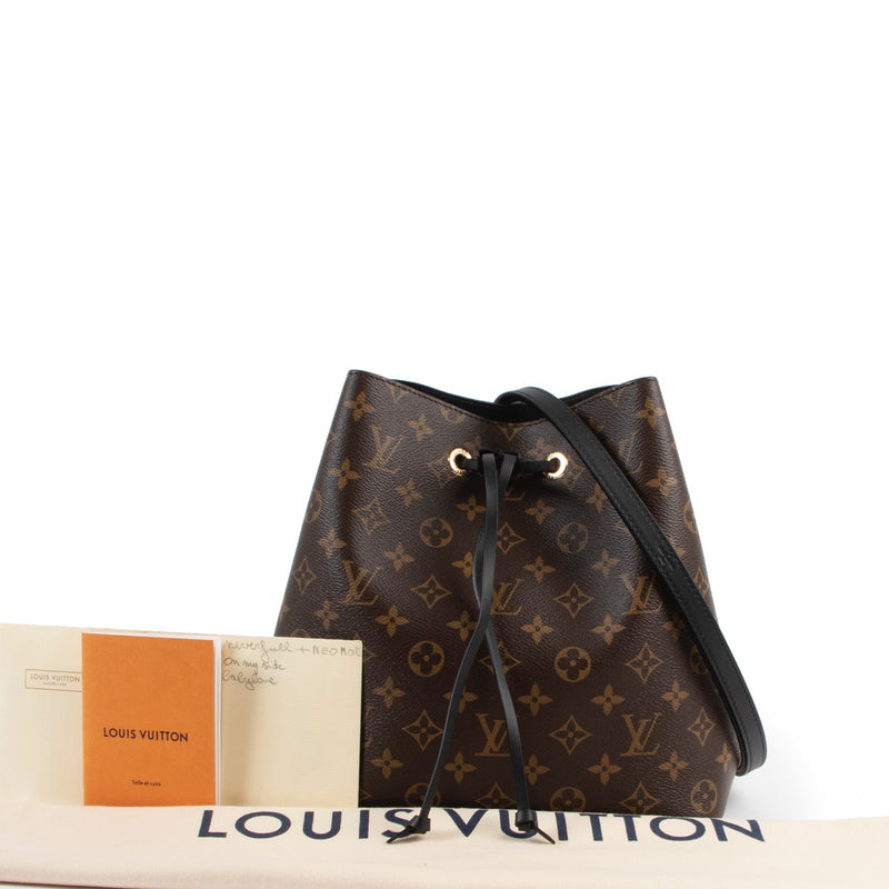 Shop authentic second hand Louis Vuitton NéoNoé Monogram Crossbody Bag at Labellov for the best price