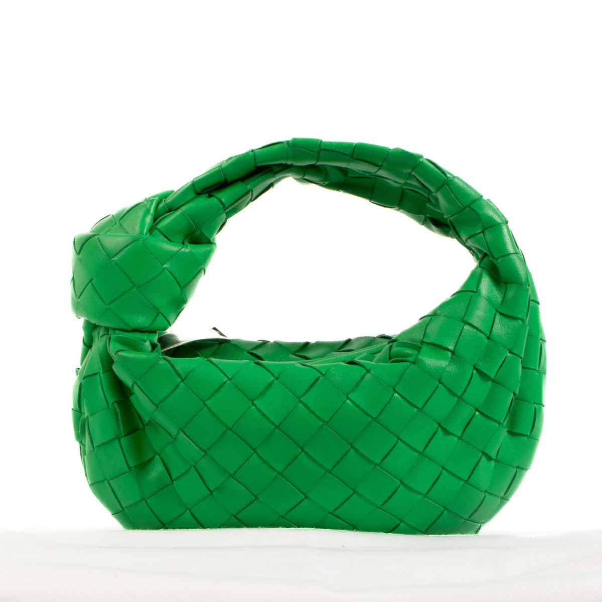 koop en verkoop uw authentieke en nieuwe designer BBottega Veneta Parakeet Mini Jodie Bag