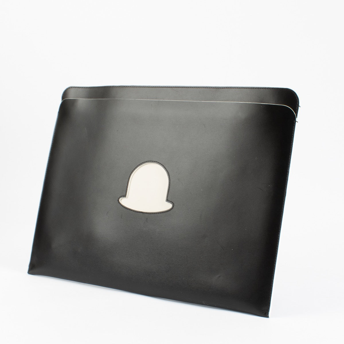 Shop 100% authentic second hand Delvaux Black/Ivory Trompe L'oeil La Corde Sensible Pochette A4 on Labellov.com
