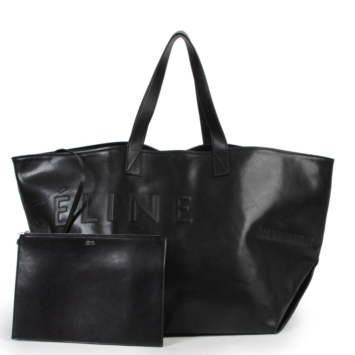 Shop safe online at Labellov in Antwerp this 100% authentic second hand Celine Black Leather Made In Shoulder Bag