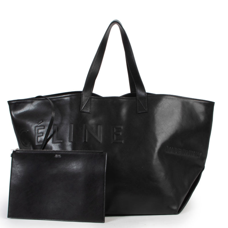Shop safe online at Labellov in Antwerp this 100% authentic second hand Celine Black Leather Made In Shoulder Bag