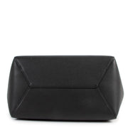 Shop now for your pre-loved, 100% authentic Louis Vuitton bags, at Labellov.