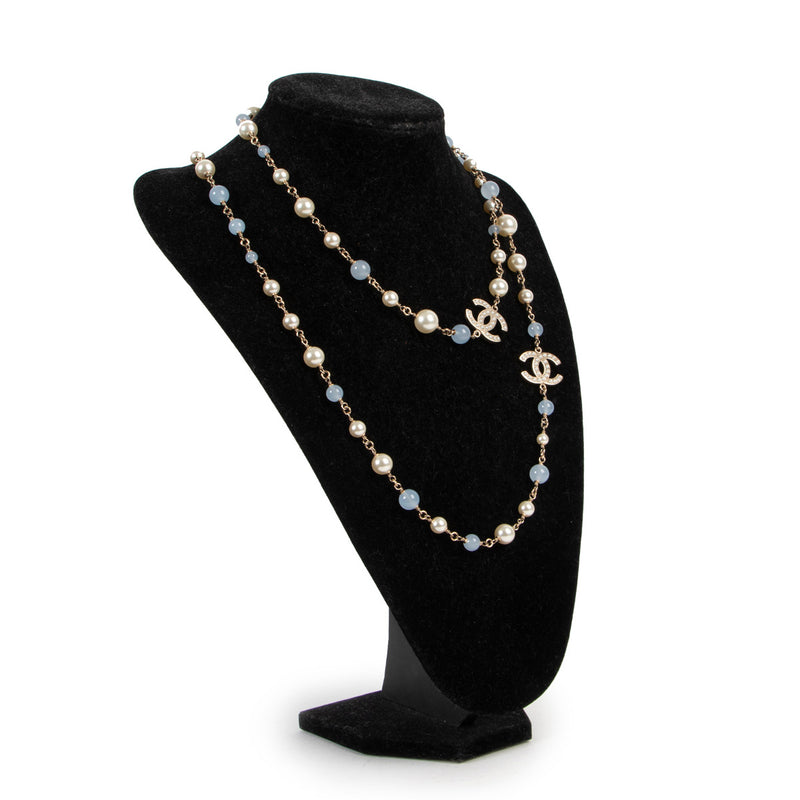 Chanel Blue and White Pearl Necklace / Belt
