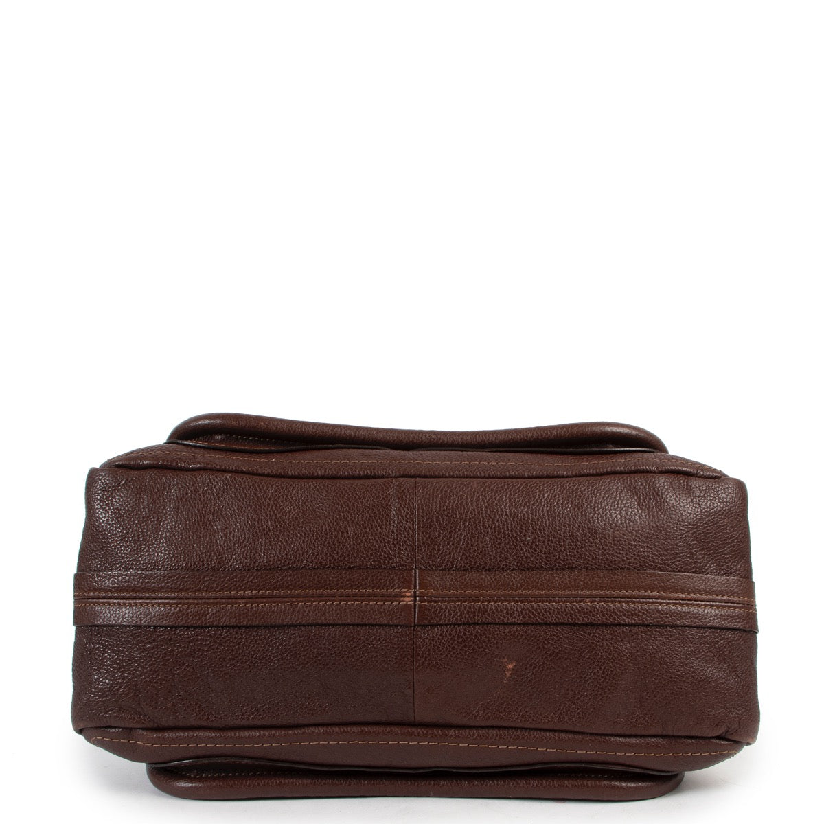 Shop safe online 100% authentic second hand Chloé Burgundy Paraty Shoulder Bag in very good condition at the right price at Labellov in Antwerp.